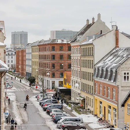 Superior For 4 Apartament